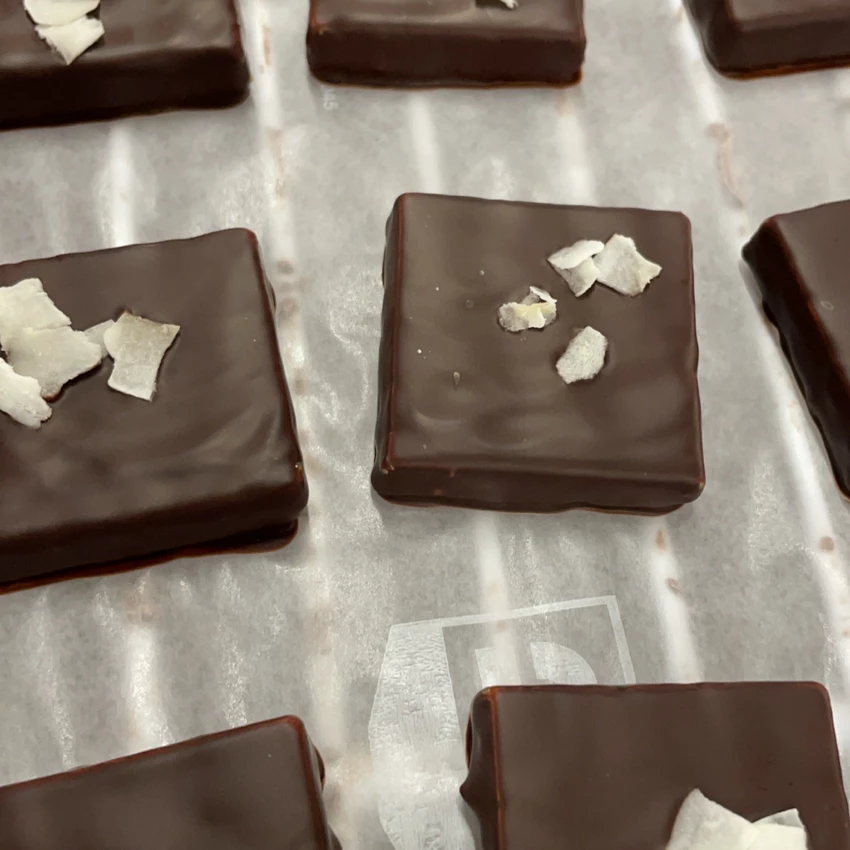 Boîte De 7 Chocolats Chakras – Image 2