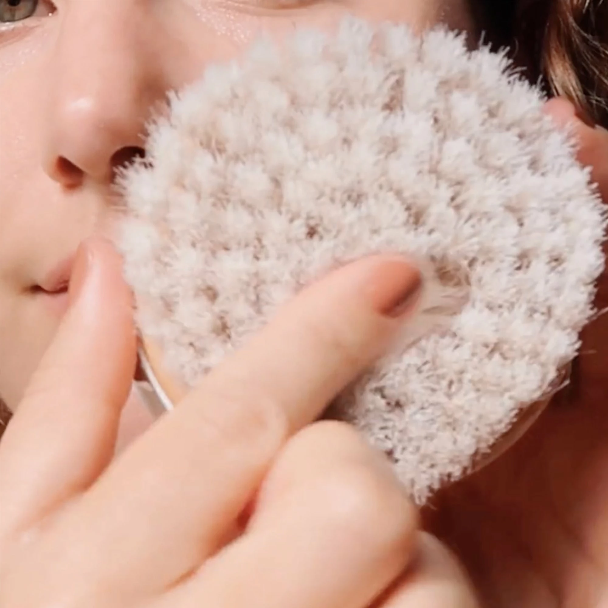 The Soft Dry Brush Brosse Peau Sensible – Image 5